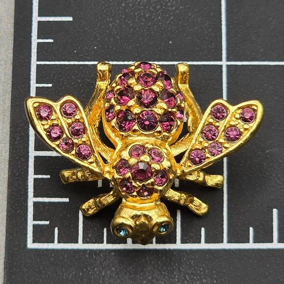 VTG Joan Rivers Bee Brooch 1.25" Purple Rhinestones Blue Eyes Gold-Plated Signed - Picture 7 of 9